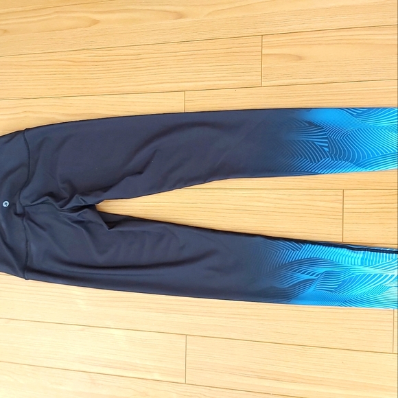 Joe Fresh tights - Picture 1 of 3